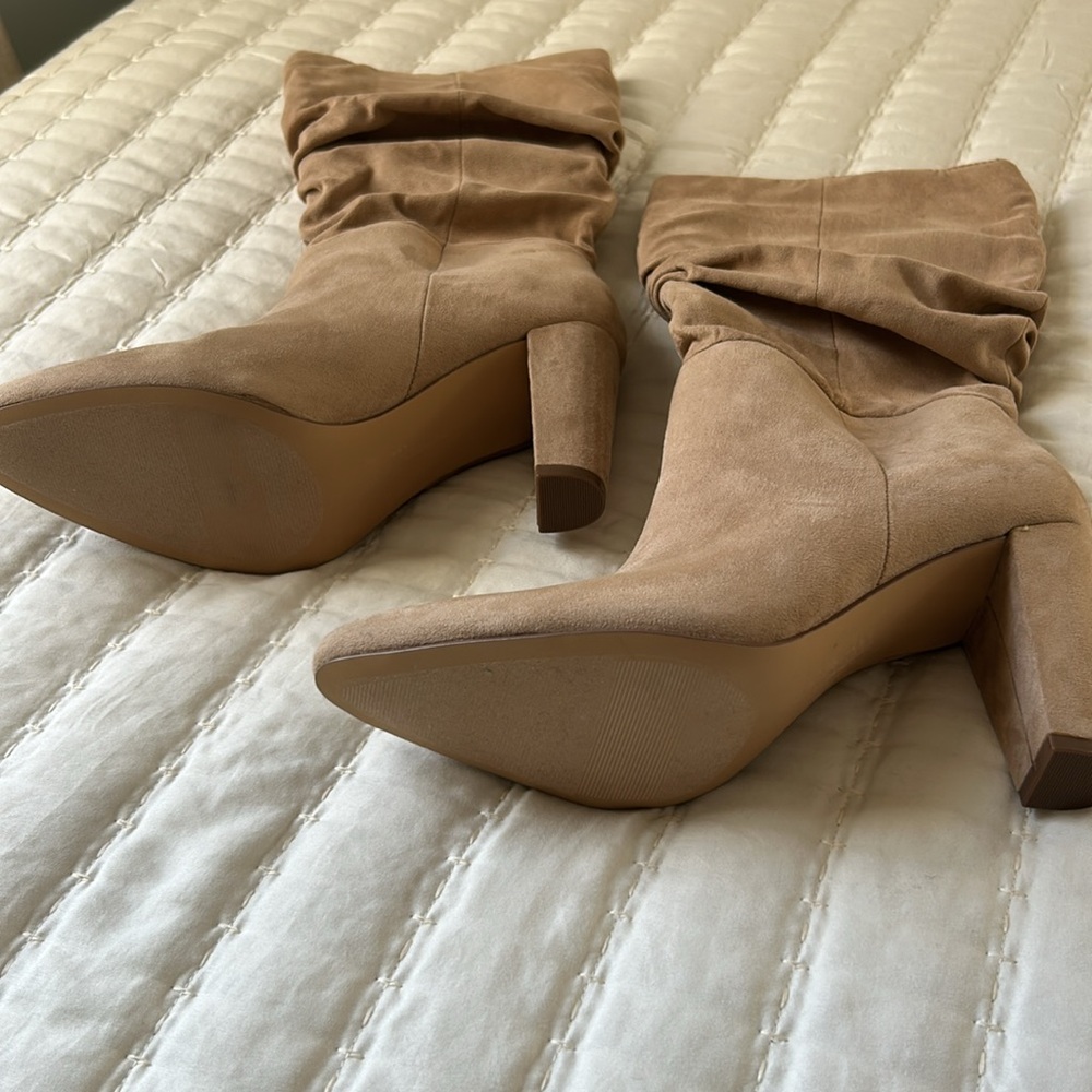 Banana Republic Tan Suede Slouchy Boots - Picture 2 of 3